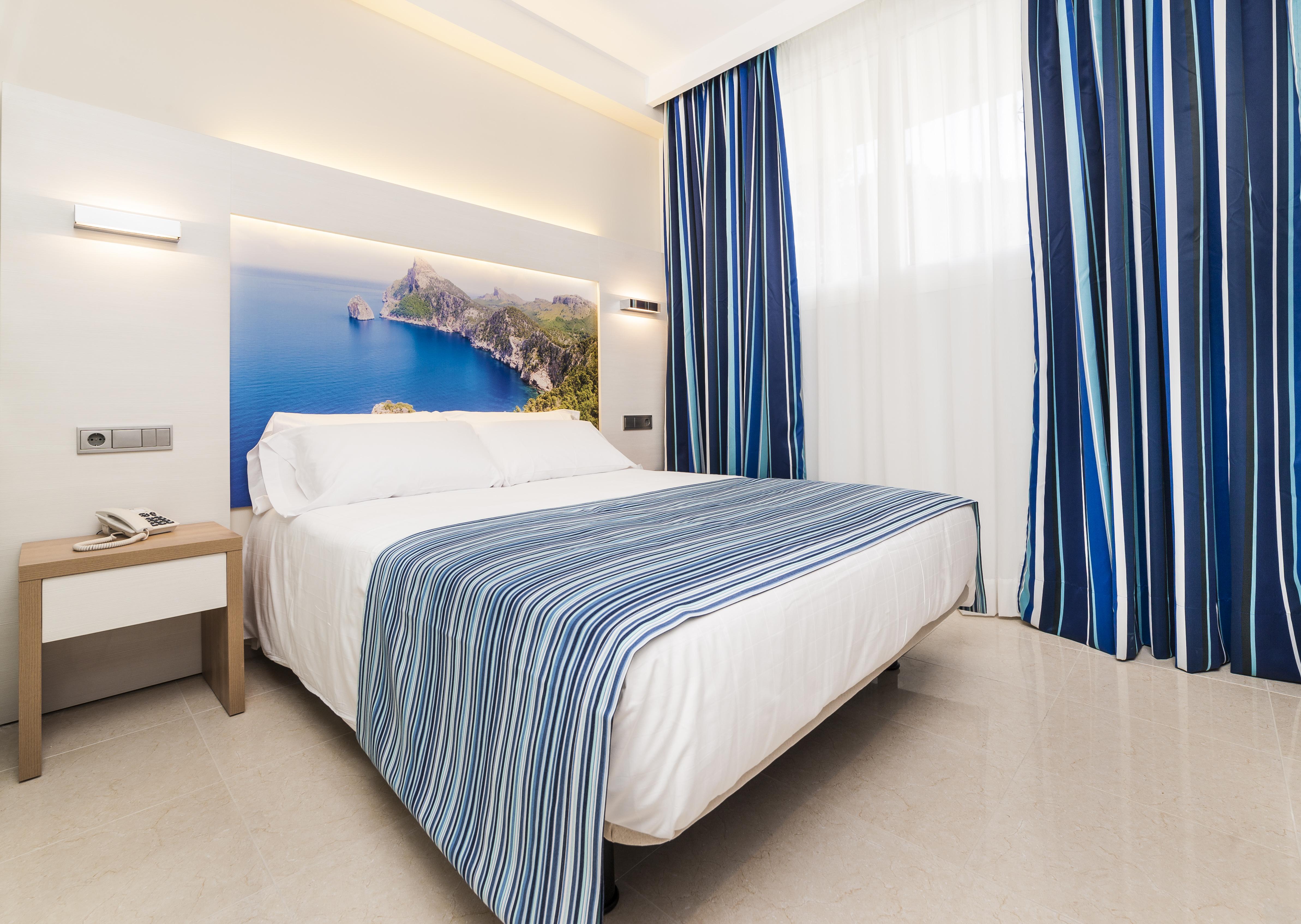 Globales Playa エステポナ 部屋 写真