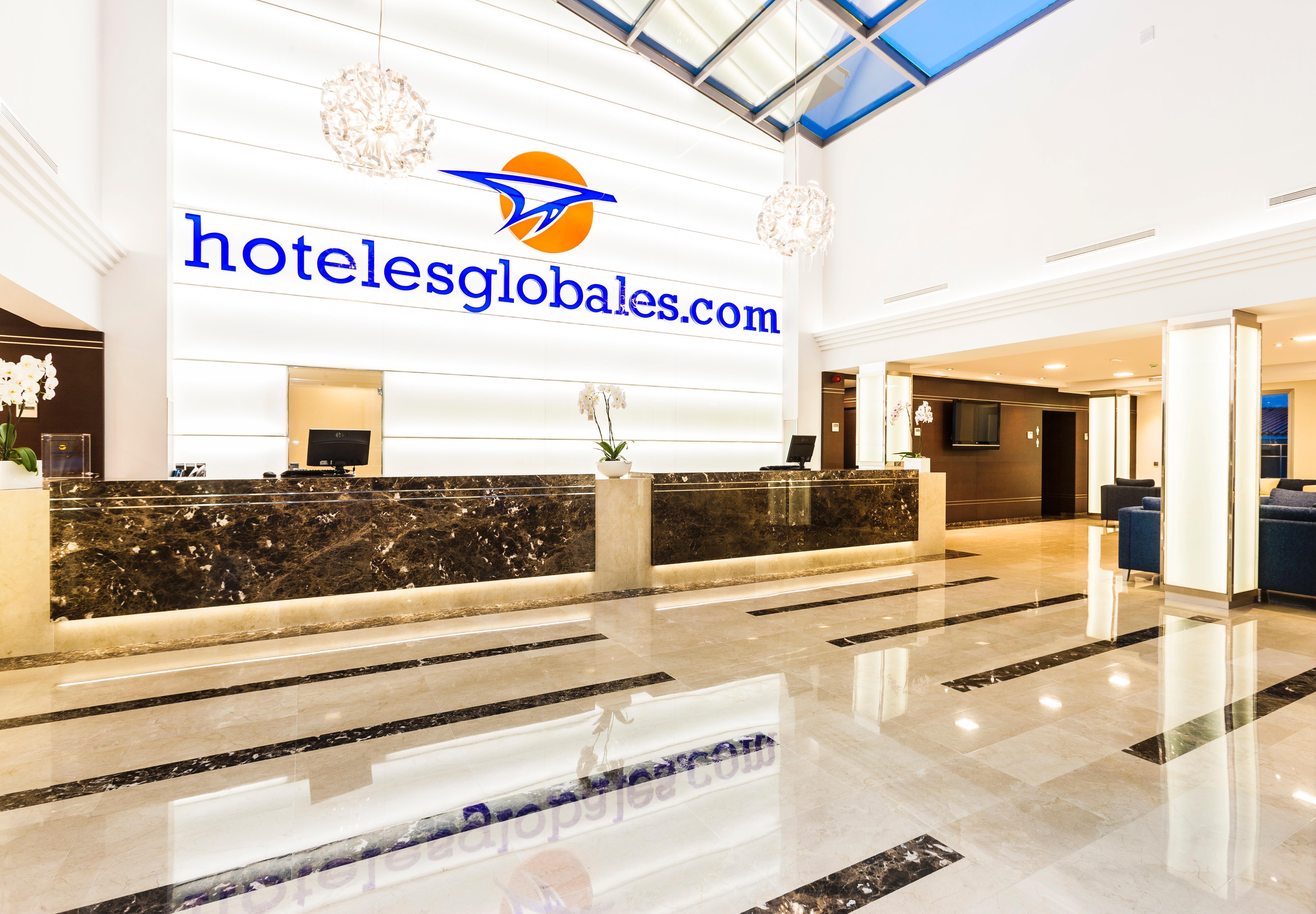 Globales Playa エステポナ エクステリア 写真
