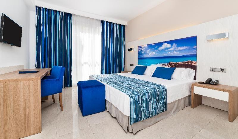 Globales Playa エステポナ 部屋 写真